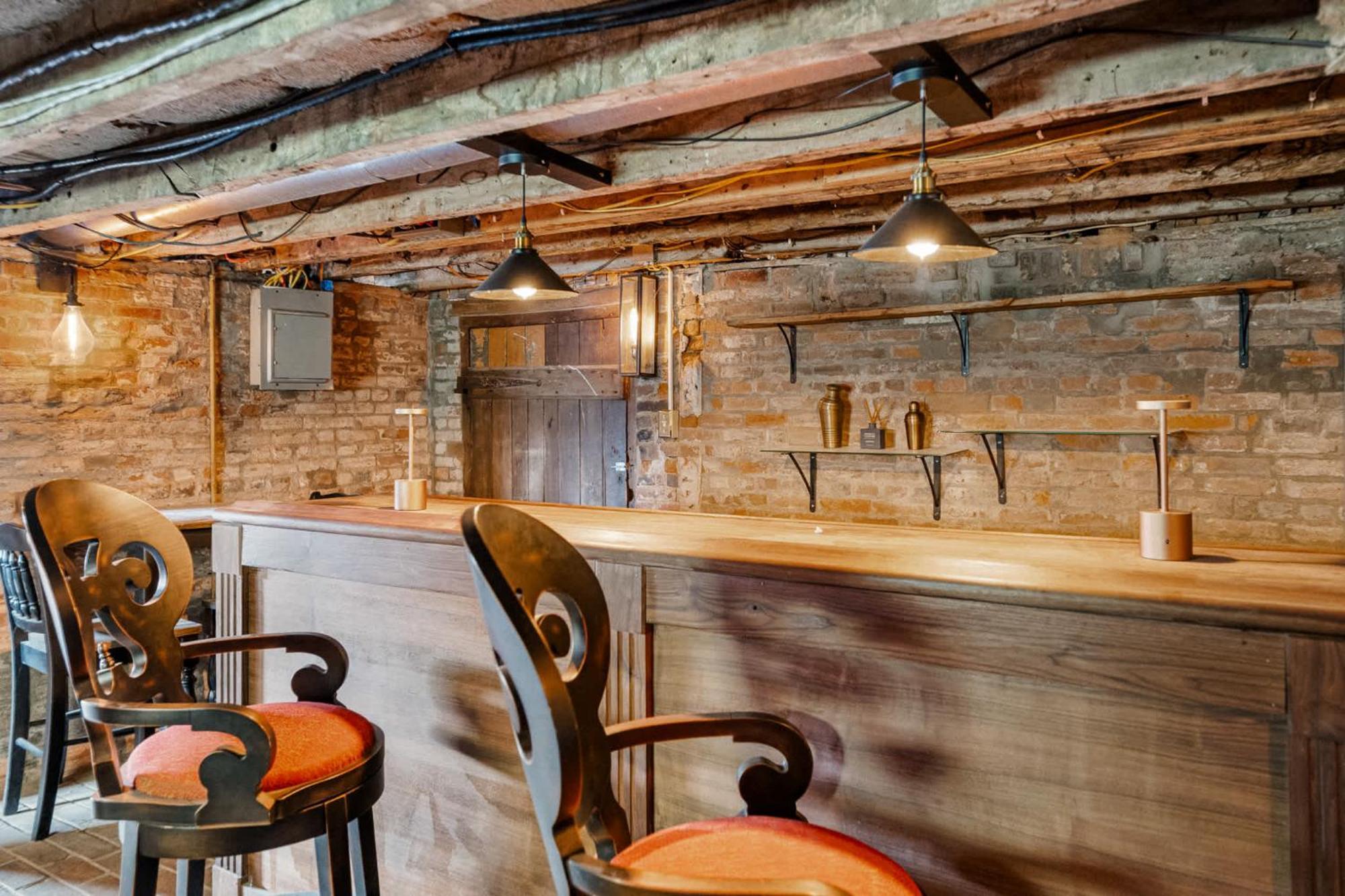Yoko's Serene In Frankfort * Louisville